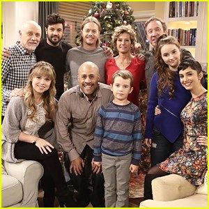standing last man season show tv cast episodes baxter allen tim christoph sanders daughters holidays fox review eve amanda dever